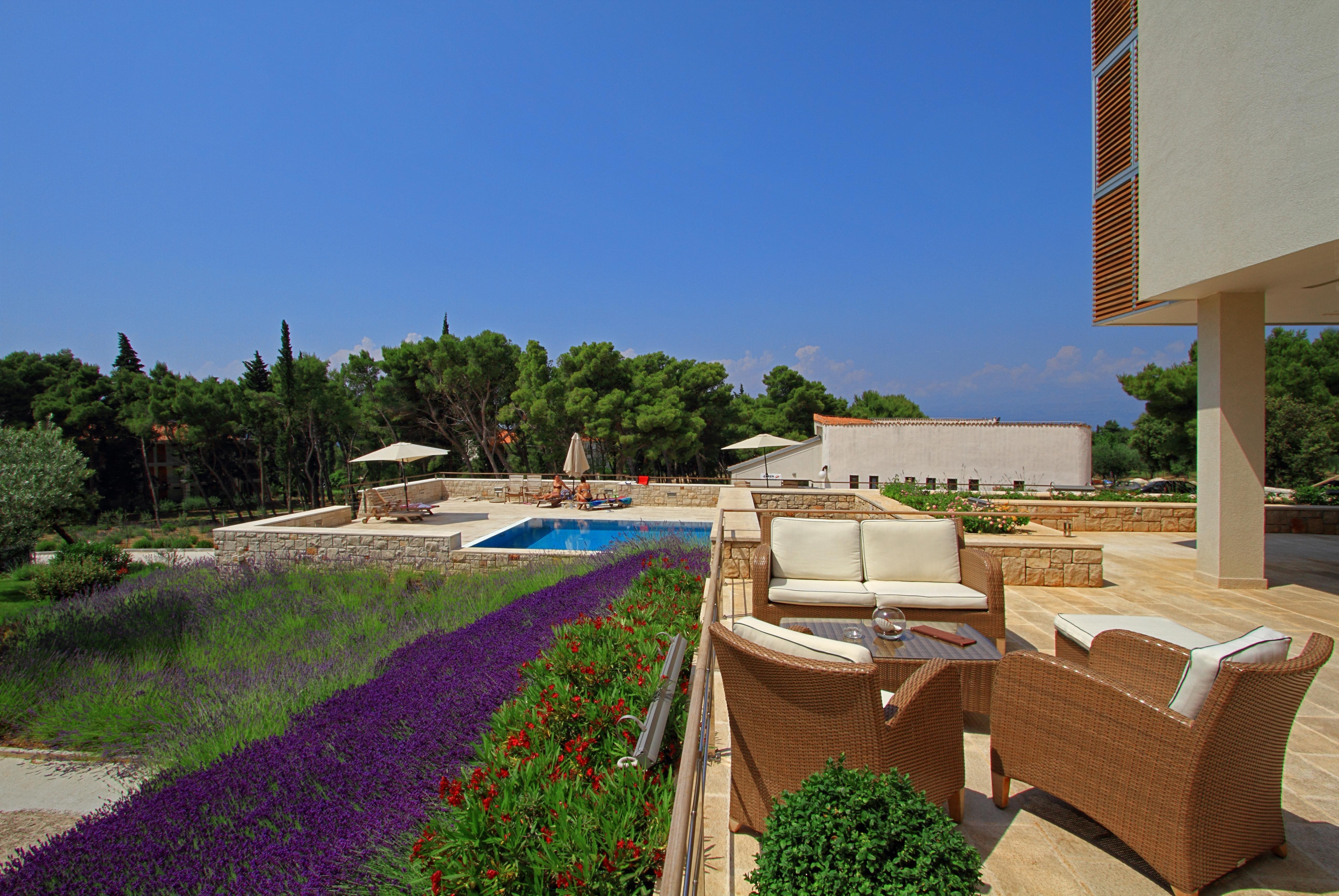 Aminess Vival Casa Velaris Hotel ซูเปตาร์ ภายนอก รูปภาพ