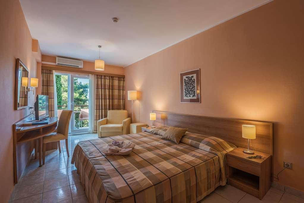 Aminess Vival Casa Velaris Hotel ซูเปตาร์ ห้อง รูปภาพ
