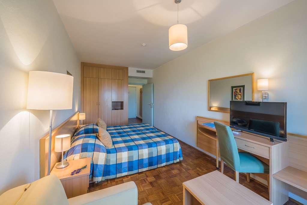 Aminess Vival Casa Velaris Hotel ซูเปตาร์ ห้อง รูปภาพ