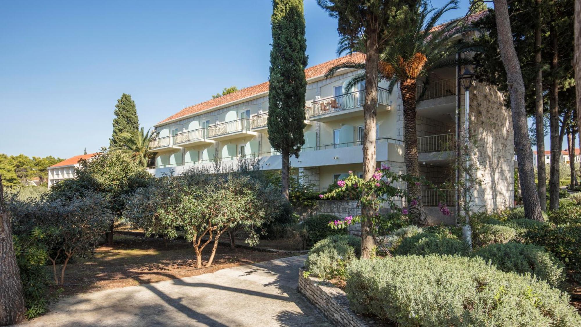 Aminess Vival Casa Velaris Hotel ซูเปตาร์ ภายนอก รูปภาพ