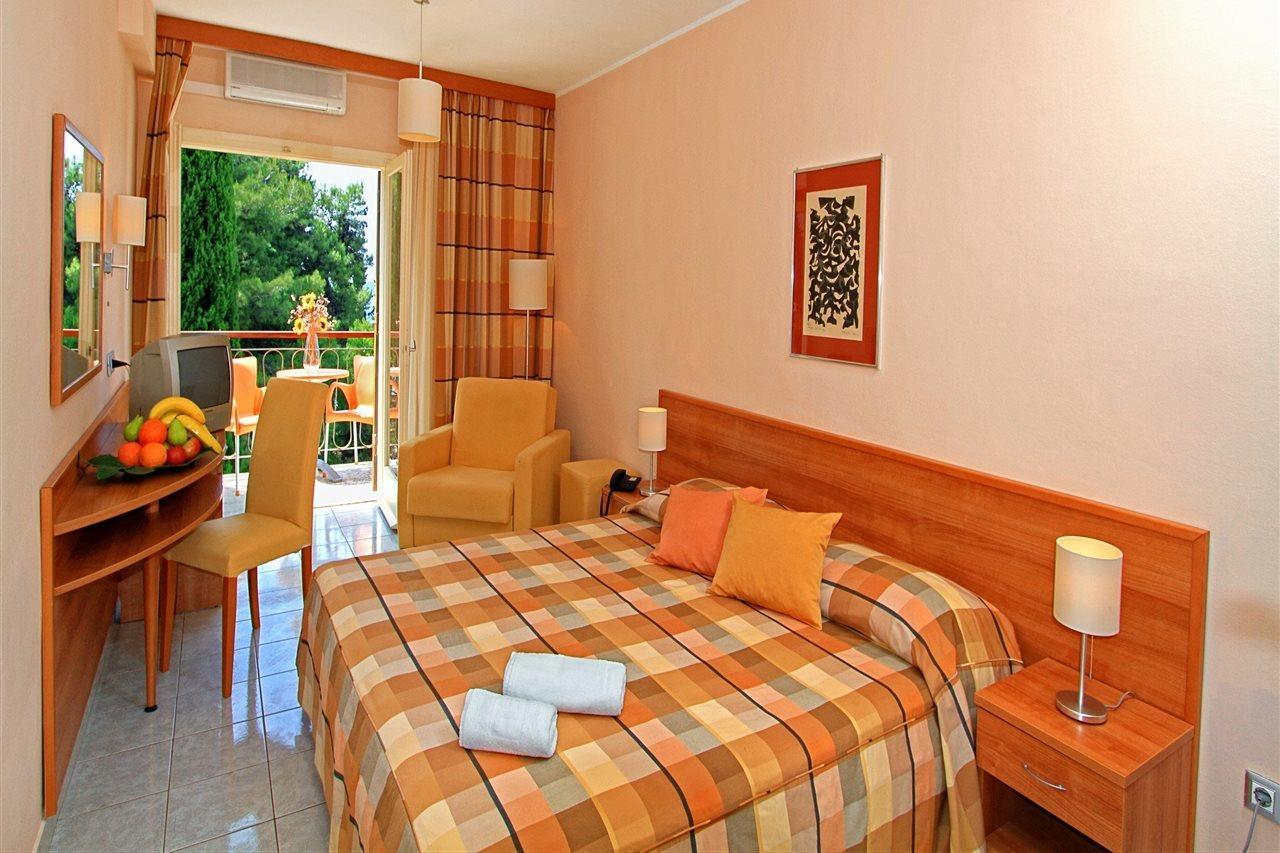 Aminess Vival Casa Velaris Hotel ซูเปตาร์ ภายนอก รูปภาพ