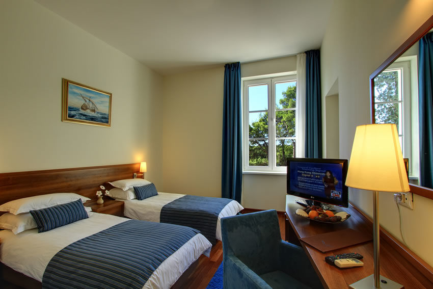 Aminess Vival Casa Velaris Hotel ซูเปตาร์ ภายนอก รูปภาพ